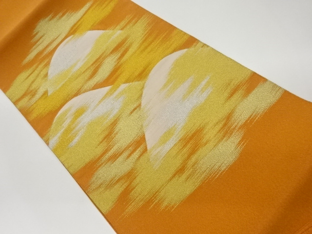 リサイクル　綴れ山並みに霞模様織出し袋帯